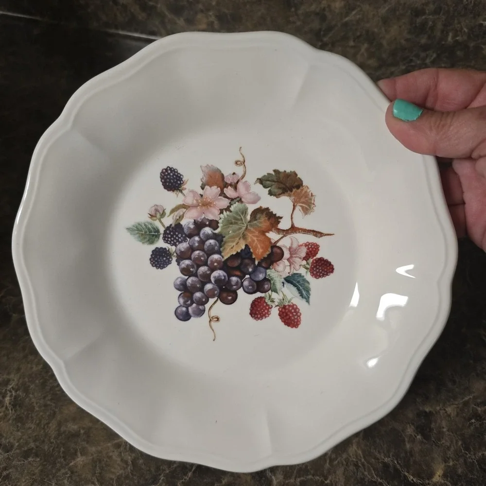 Lenox SPRING HARVEST Luncheon Plates 9